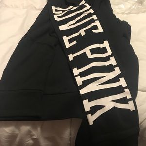 Victoria’s Secret Pink hoodie 😎